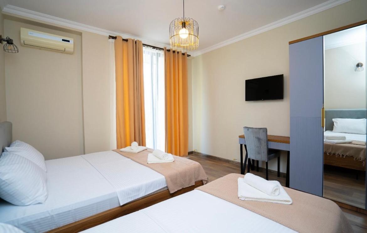 Hotel Leonardo Кобулети Екстериор снимка