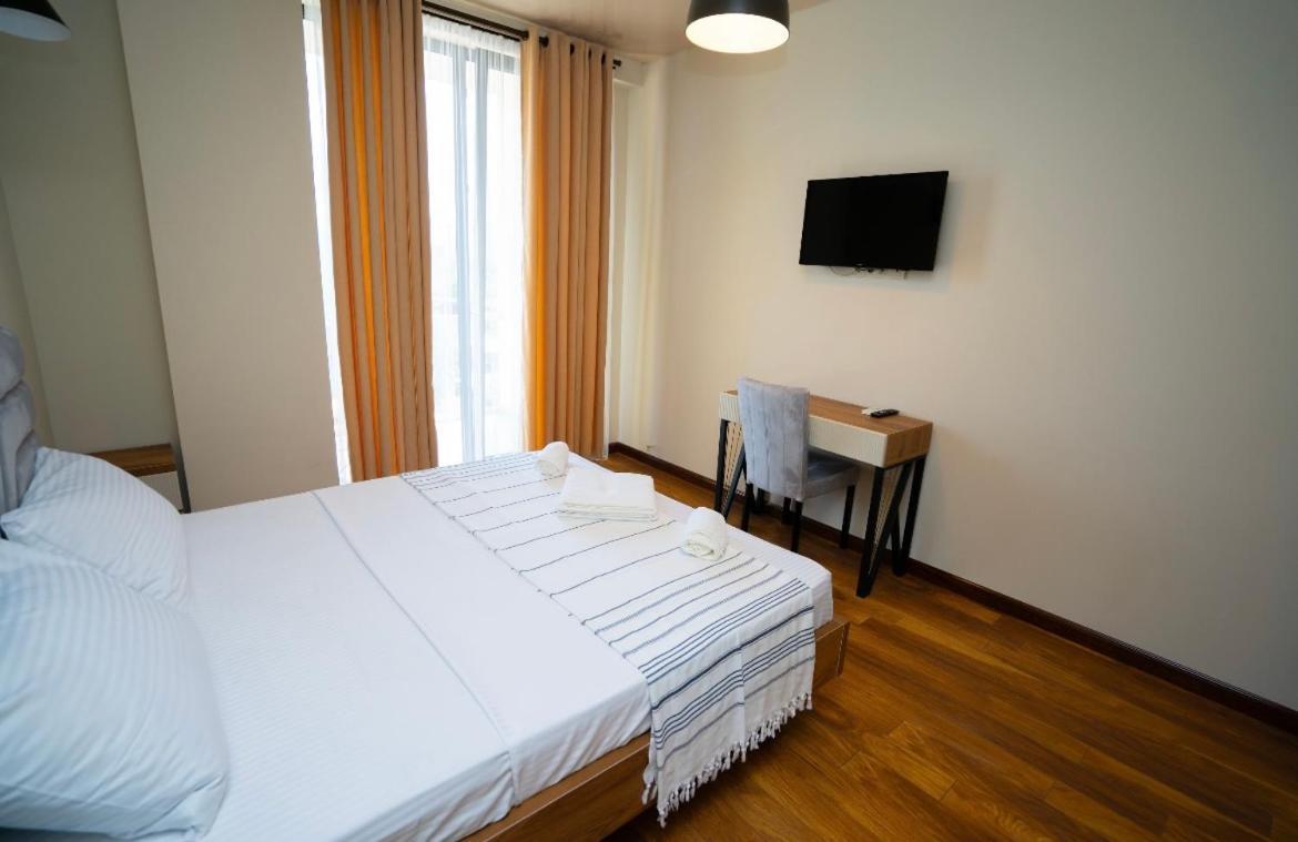 Hotel Leonardo Кобулети Екстериор снимка