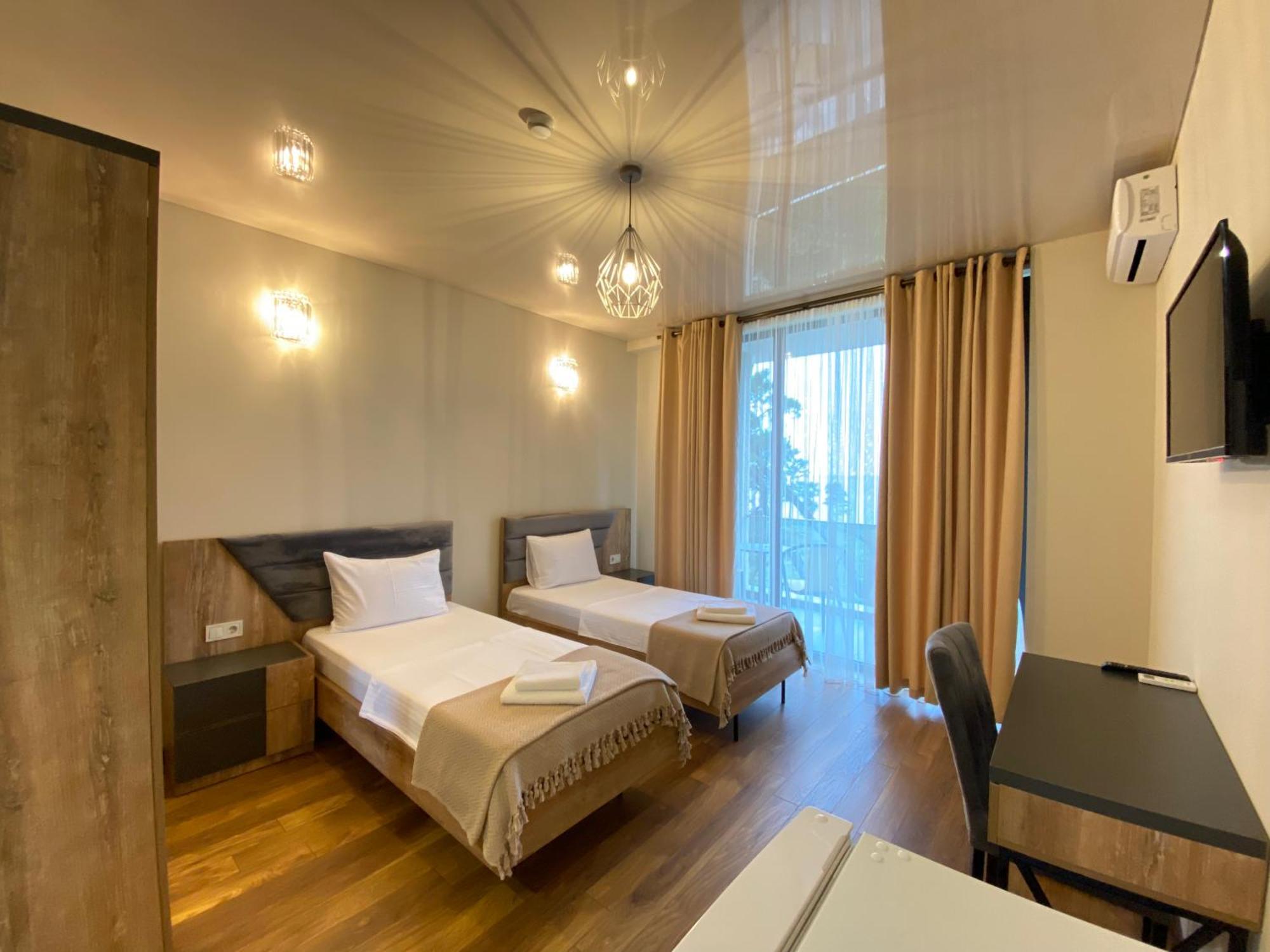 Hotel Leonardo Кобулети Екстериор снимка